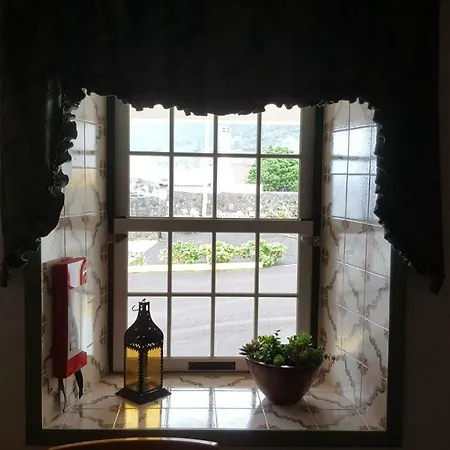 Casa Dos Felicias * Sao Roque do Pico