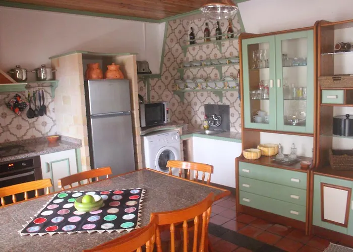 Holiday home Casa Dos Felicias Sao Roque do Pico