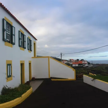 Holiday home Casa Dos Felicias Santo Amaro (Azores)