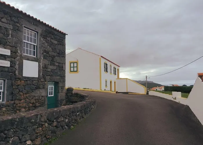 Holiday home Casa Dos Felicias Sao Roque do Pico