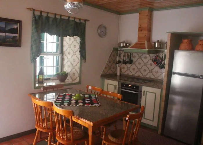 Casa Dos Felicias * Sao Roque do Pico