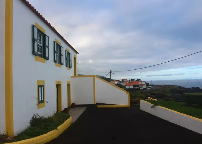 Holiday home Casa Dos Felicias Sao Roque do Pico